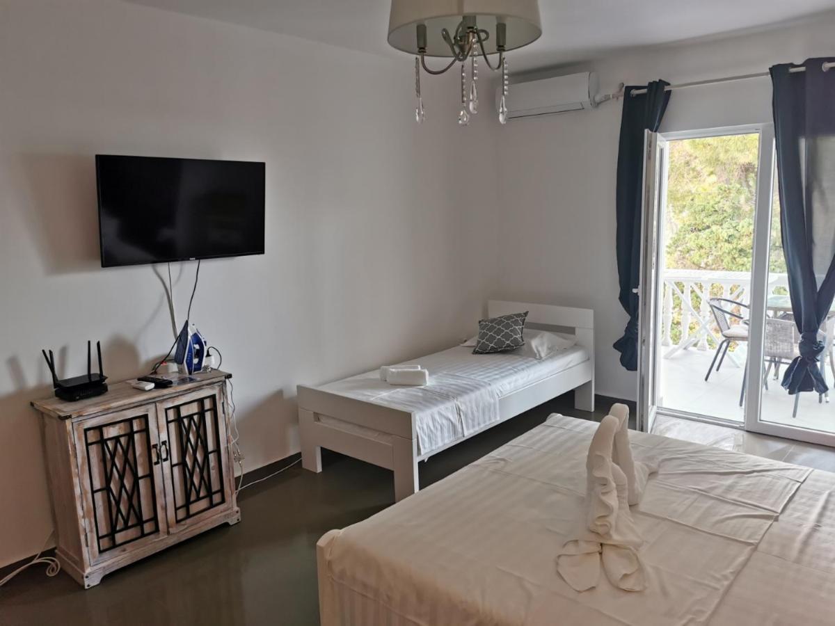 Ana Apartmani Светі-Стефан Екстер'єр фото