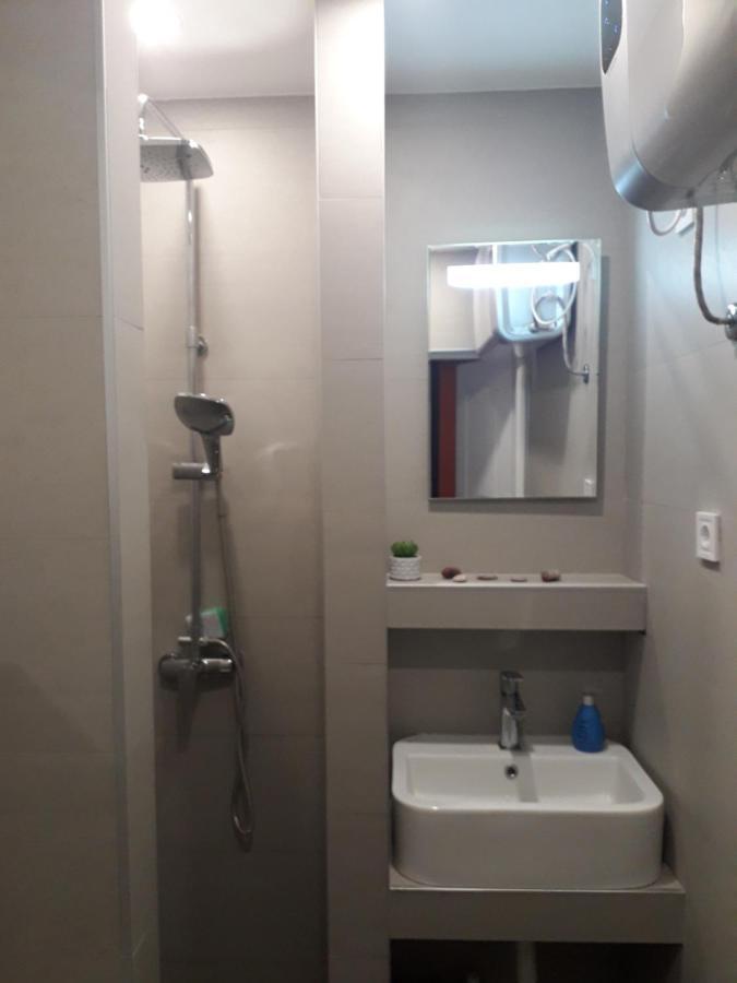 Ana Apartmani Светі-Стефан Екстер'єр фото